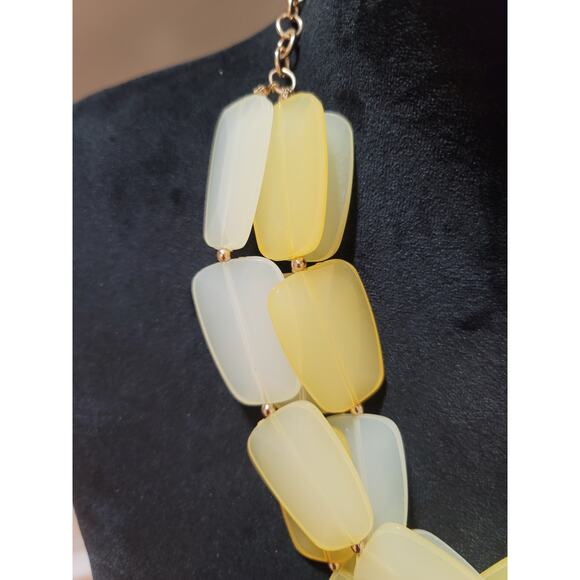 Women's Yellow Beaded Statement Necklace With Lobster Clasp By The Limited - Picture 5 of 7